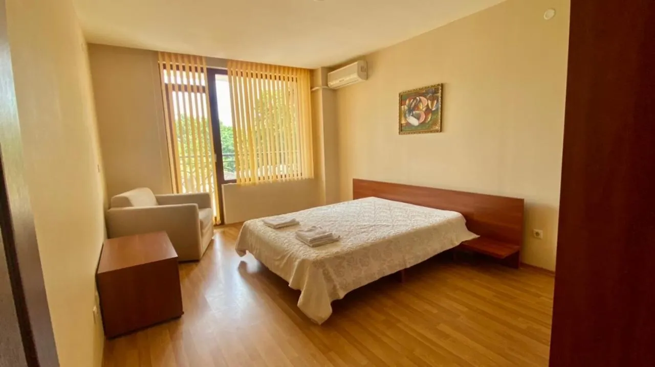 Apartment Mare Nero